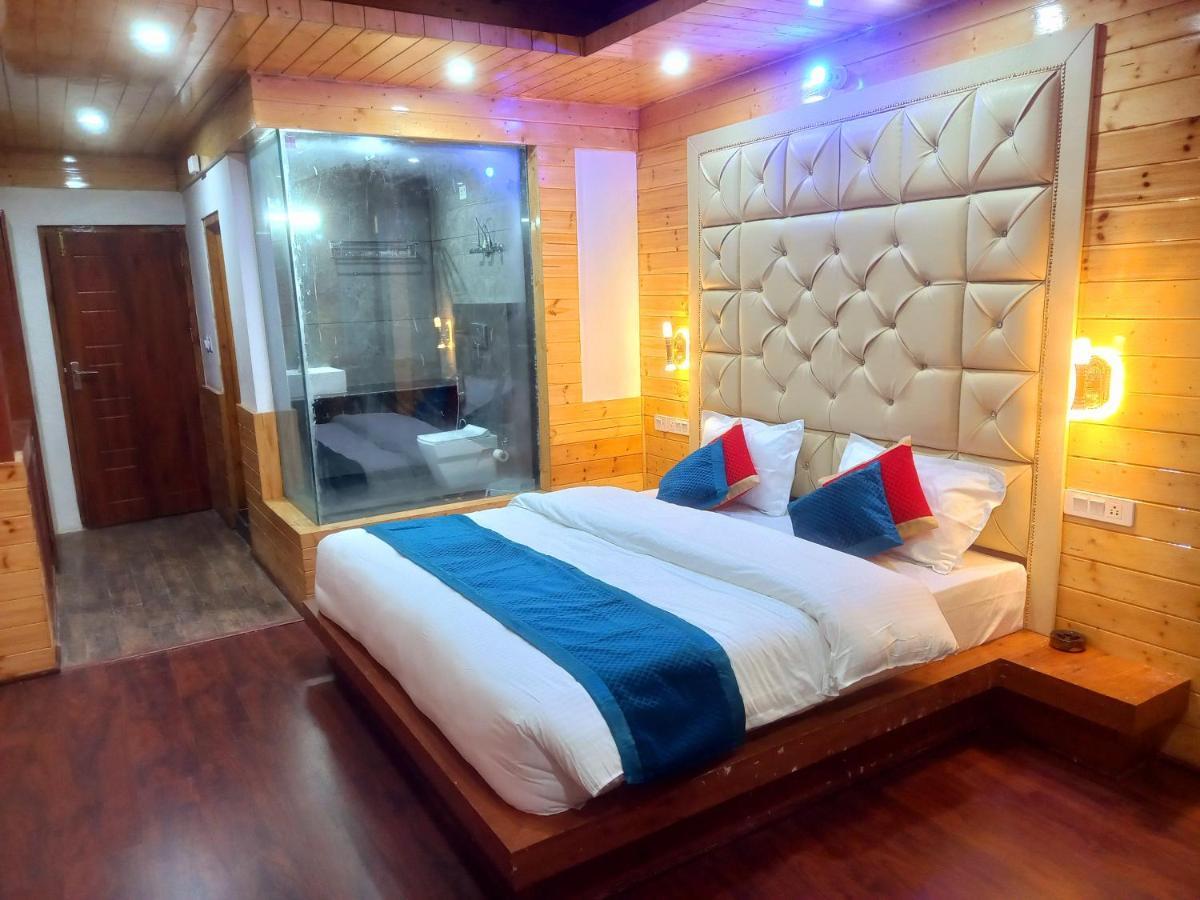 Humble Holiday Inn Kufri Simla Exterior foto